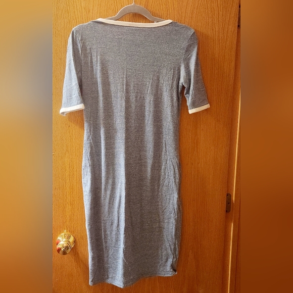 LuLaRoe Julia Dress • sz Small - Picture 2 of 5